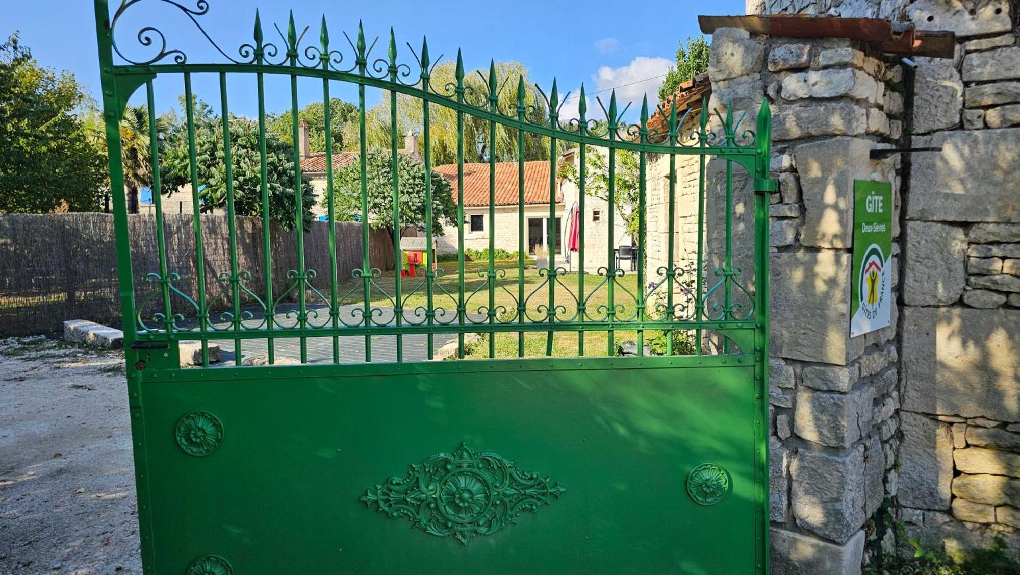 Le Gite De Malecot Gite Familial De 5 Personnes كولون المظهر الخارجي الصورة